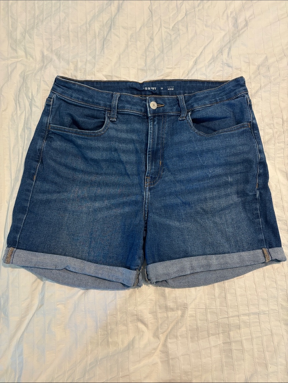 Denim Mid-Blue Women's Roll-Cuff Shorts